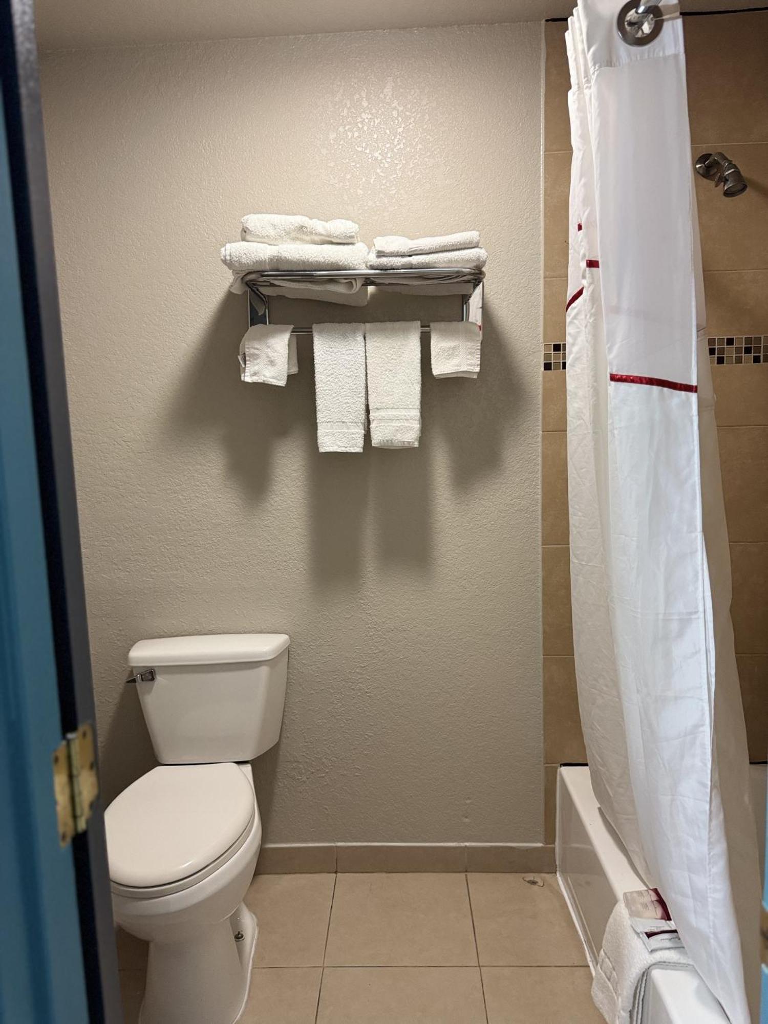 Executive Inn Crystal City 外观 照片